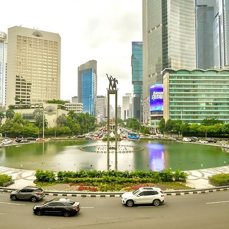 Yellow Bee Tanah Abang Jakarta Kültér fotó